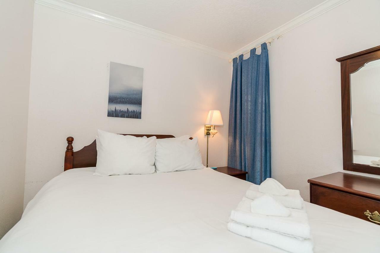 Cozy Value Beach Condo Галвестон Экстерьер фото