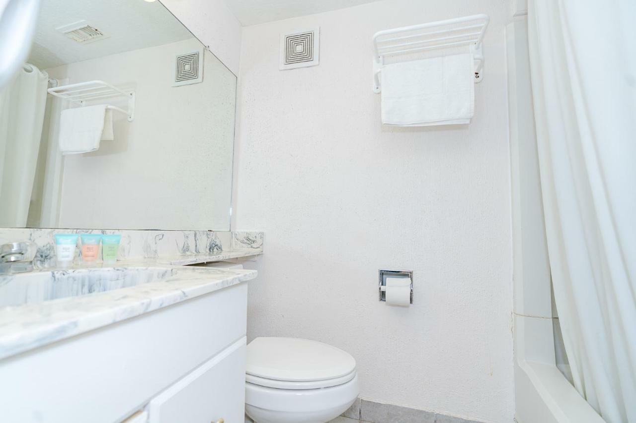 Cozy Value Beach Condo Галвестон Экстерьер фото